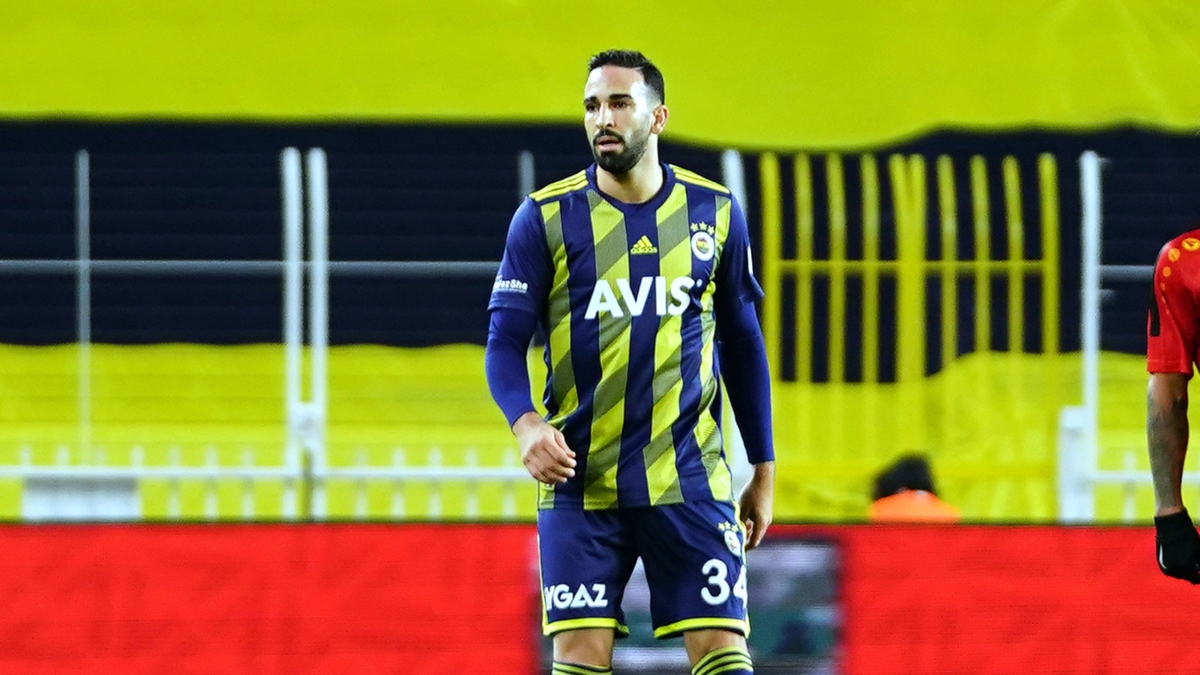 Adil Rami ile yollar ayrlyor