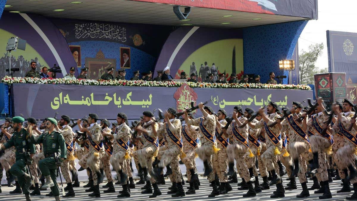 ran, ABD'nin tm komutanlar ve Pentagon yetkililerini terrist ilan etti