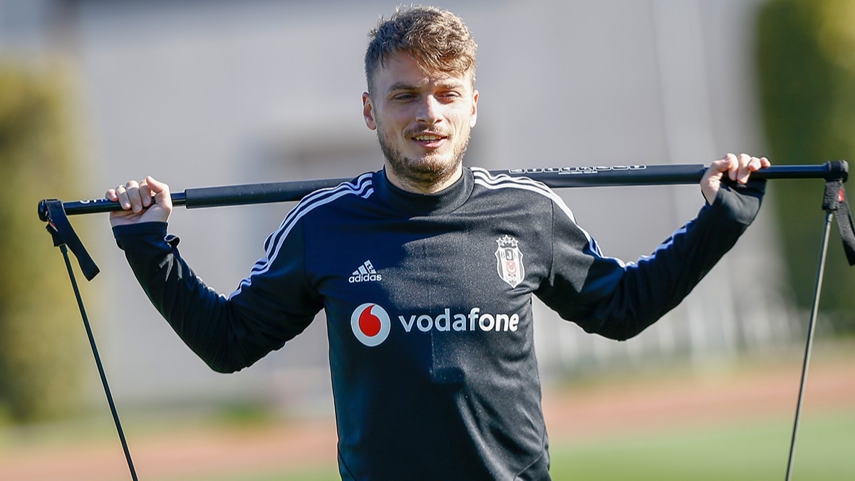 Beikta'ta Srp yldz Adem Ljajic sakatland