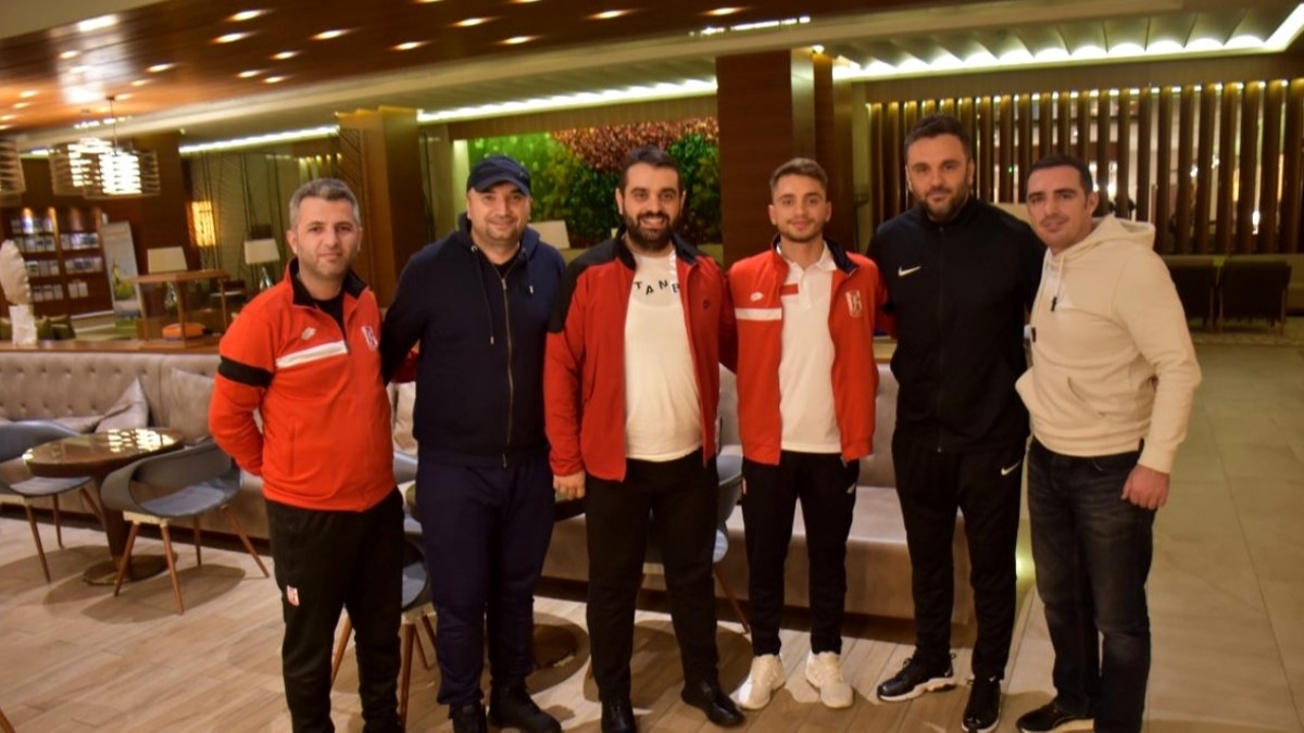 Galatasaray'n altyapsnda yetien Oltion Billali iin Lazio harekete geti