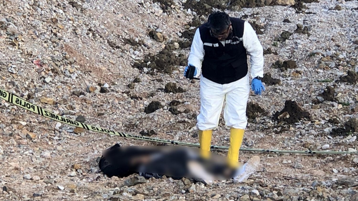 Kalbinden baklanm bulunan Furkan' eski sevgilisinin ei ldrm