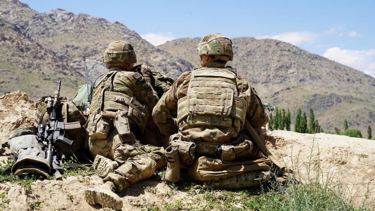 Afganistan'da Taliban'n stlendii saldrda iki ABD askeri ld