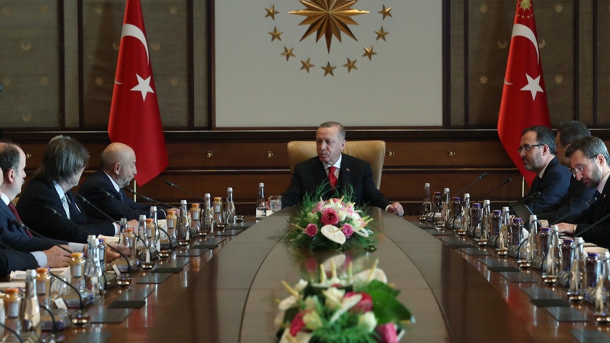 Cumhurbakan Erdoan kulp bakanlarn kabul etti
