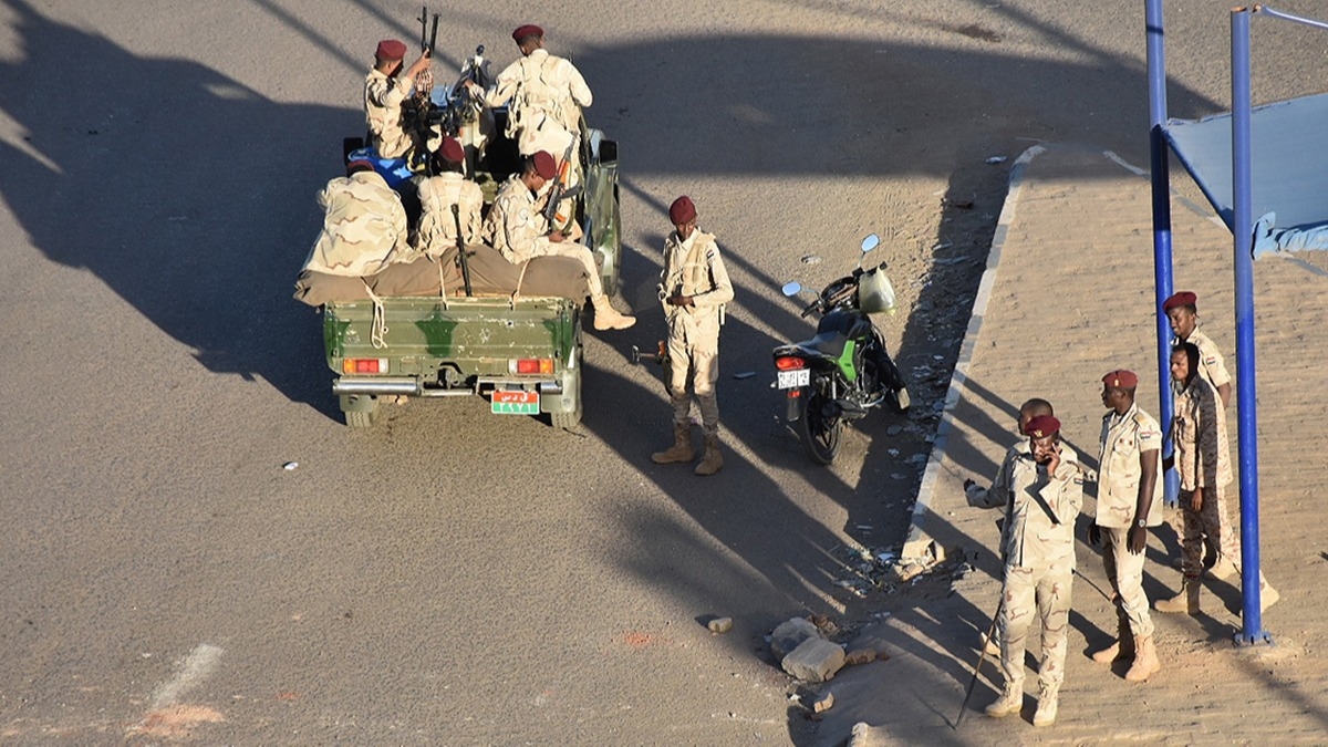 Sudan'da 'isyan' bastrld, 43 istihbarat gzaltna alnd