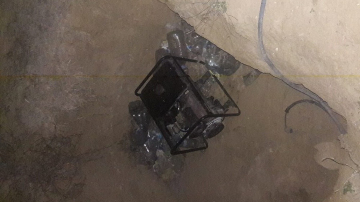4 metrelik ukur kazmlar: 1i eski polis olmak zere 3 kii  yakaland 