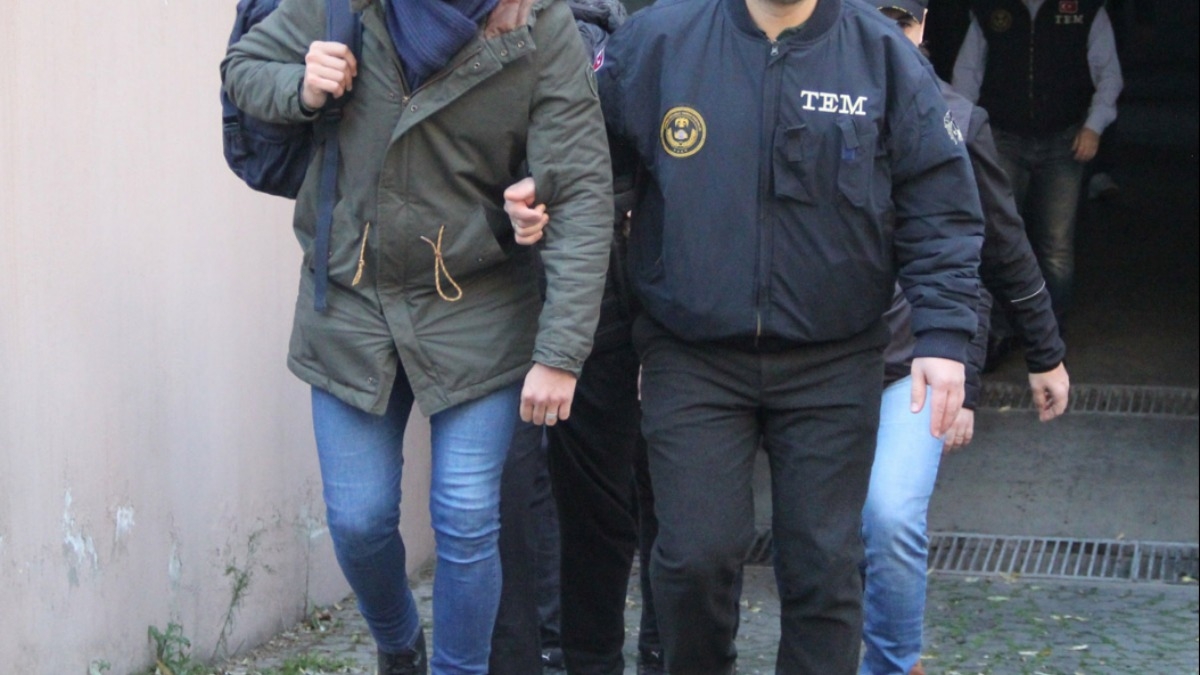 Edirne'de FET ve PKK phelileri Yunanistan'a kaarken ayn arata  yakaland 