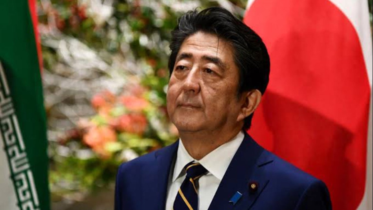 Japonya Babakan Abe, uzay savunma birimi kuracan duyurdu 