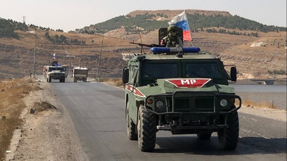 Suriye'deki M4 karayolu, ABD ve Rusya anlamazl nedeniyle geici olarak kapand