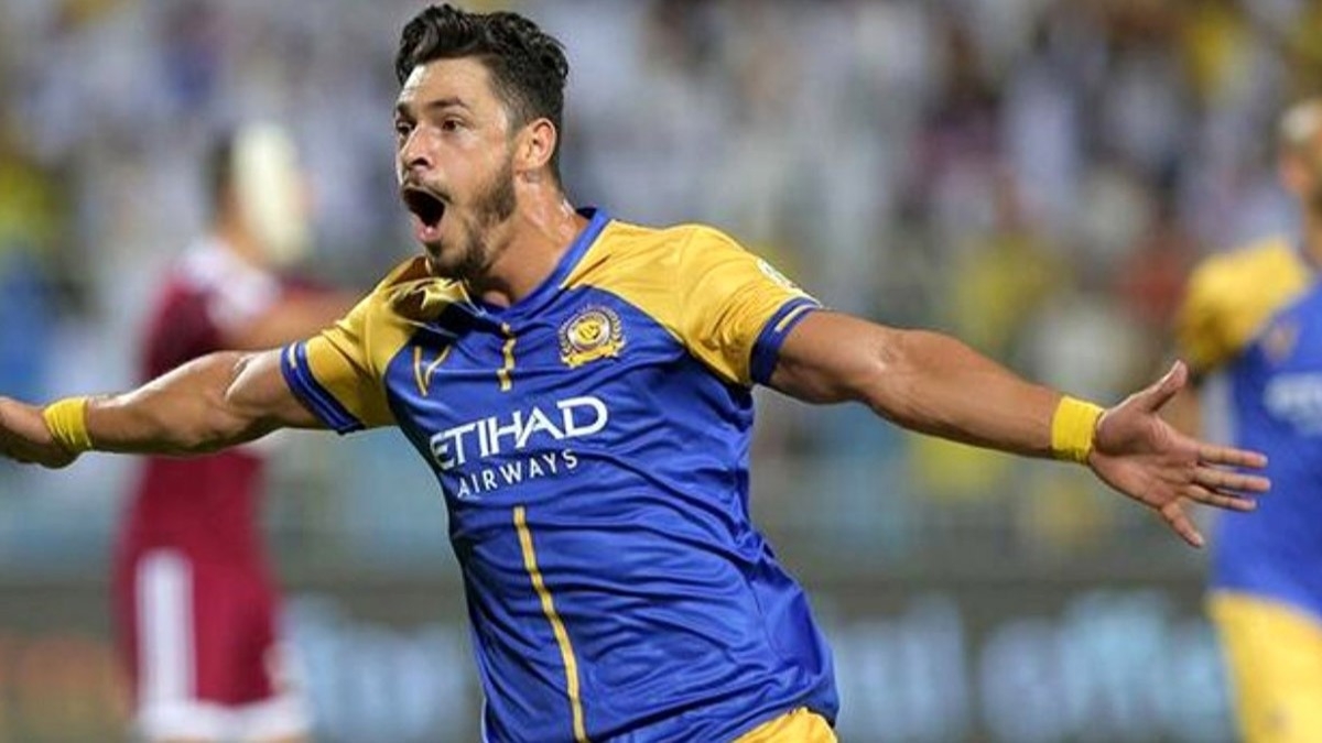 Giuliano eski takmna geri dnyor