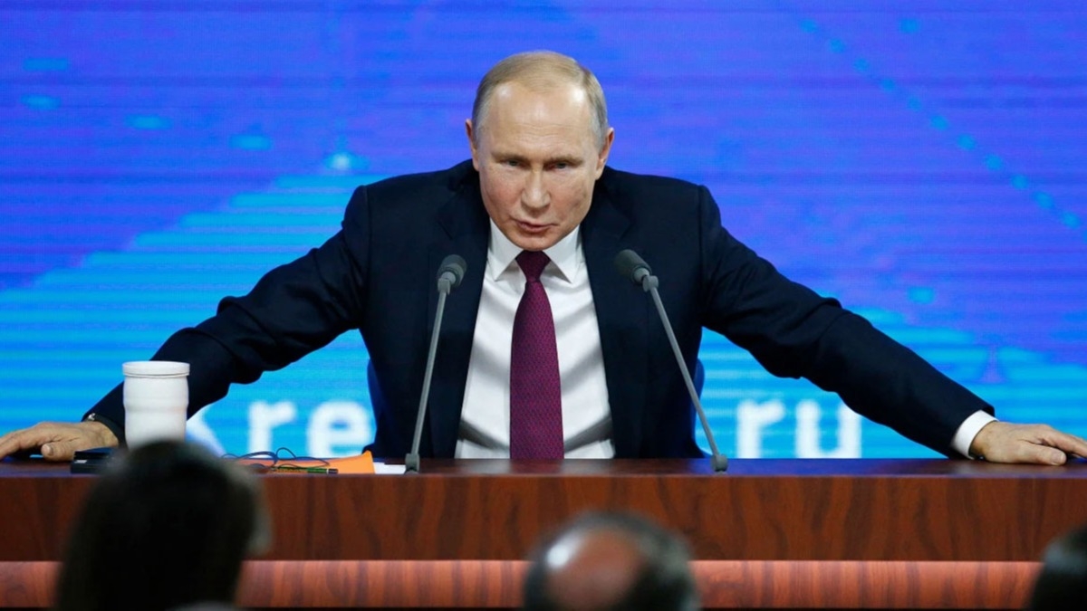 Putin yeni kabineyi onaylad 