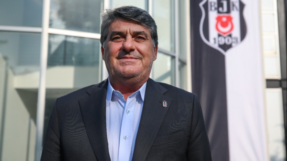 Serdar Adal'dan Ahmet Nur ebi'ye eletiri