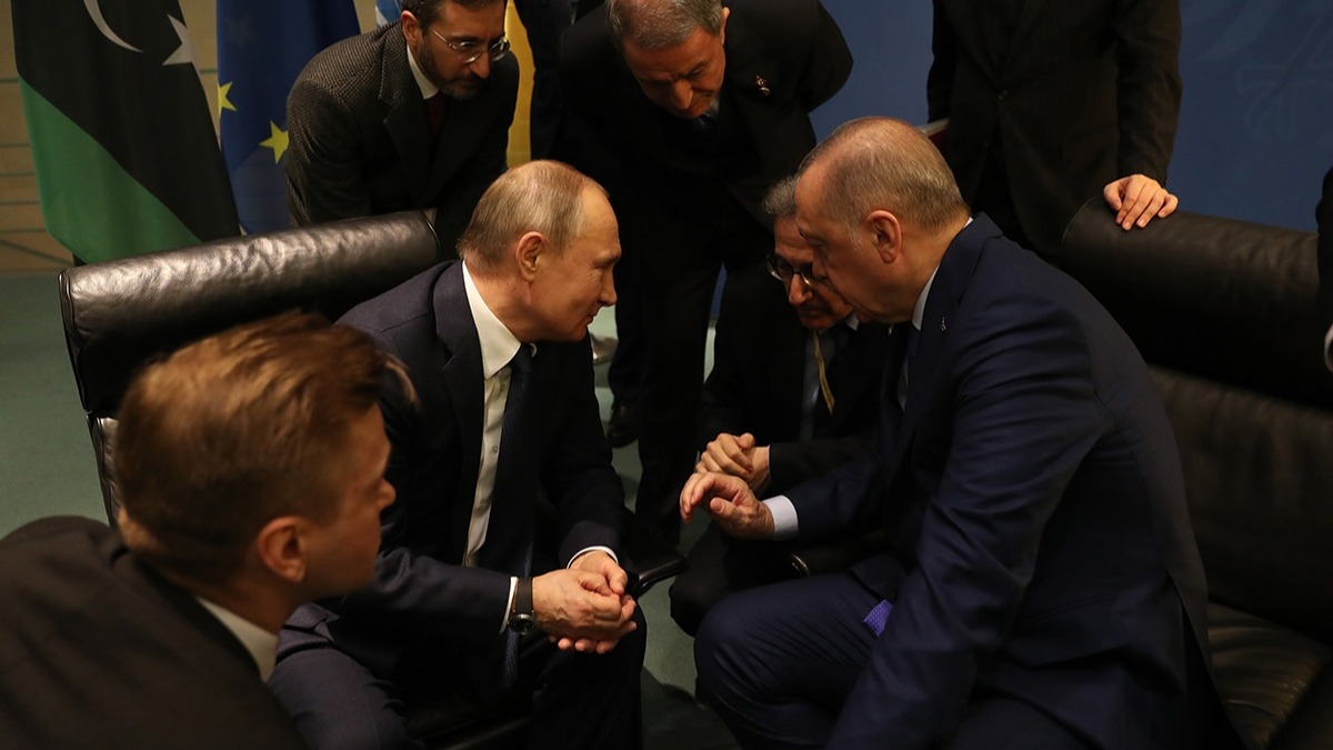 Rus uzman Aslanbek Mozloyev: Trk ynetimi zekice davrand