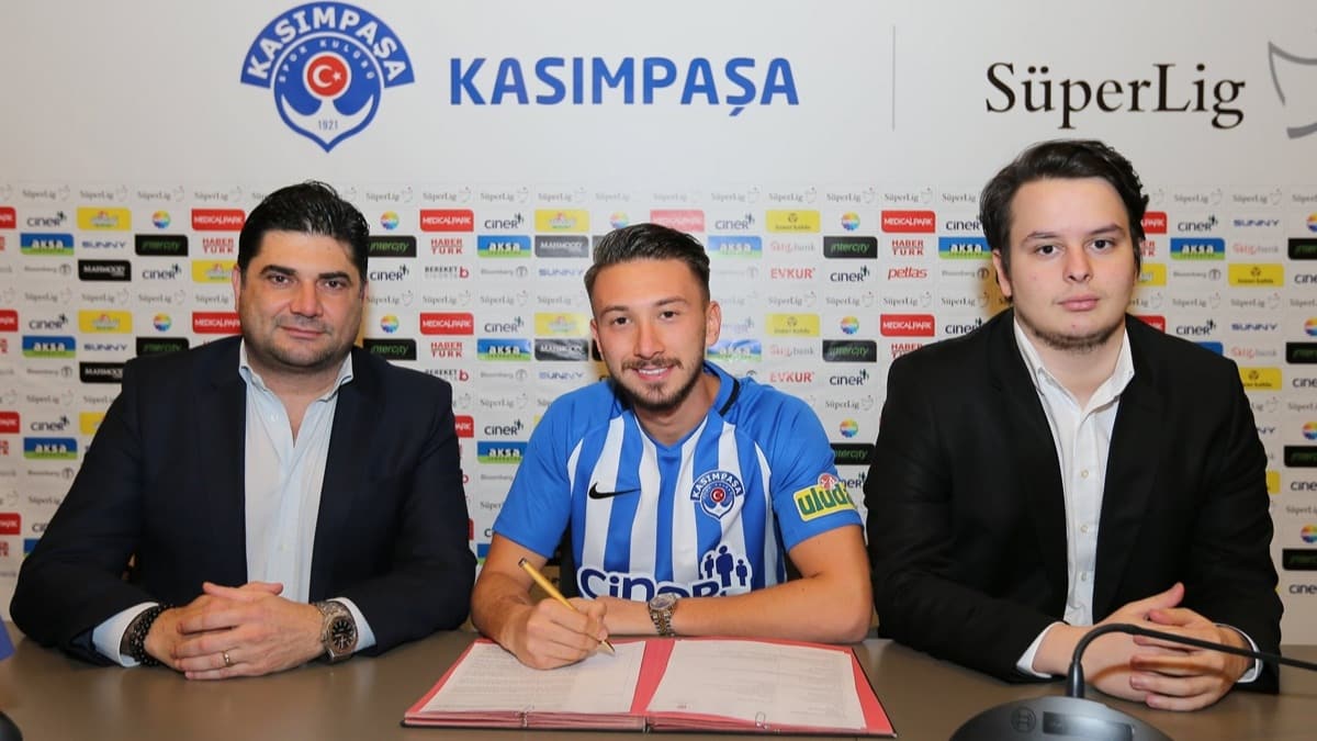 Kasmpaa, Anl Ko'u transfer ettiini duyurdu