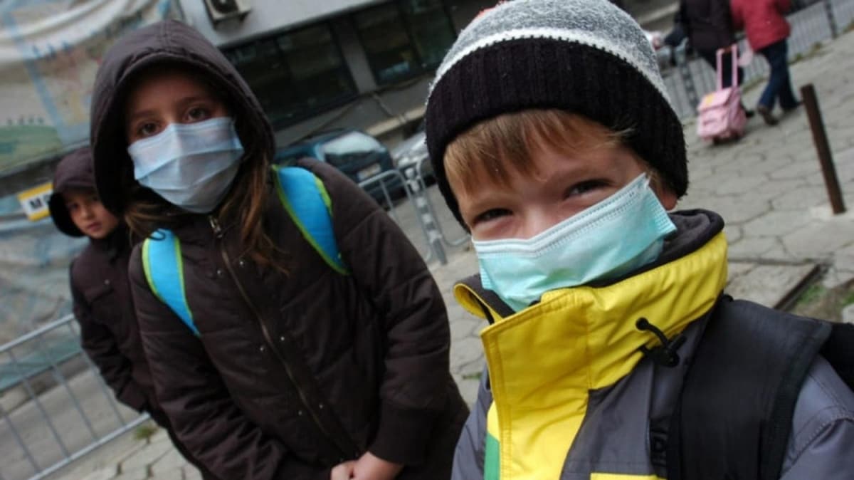 Bulgaristan'da grip alarm, okullar tatil edildi