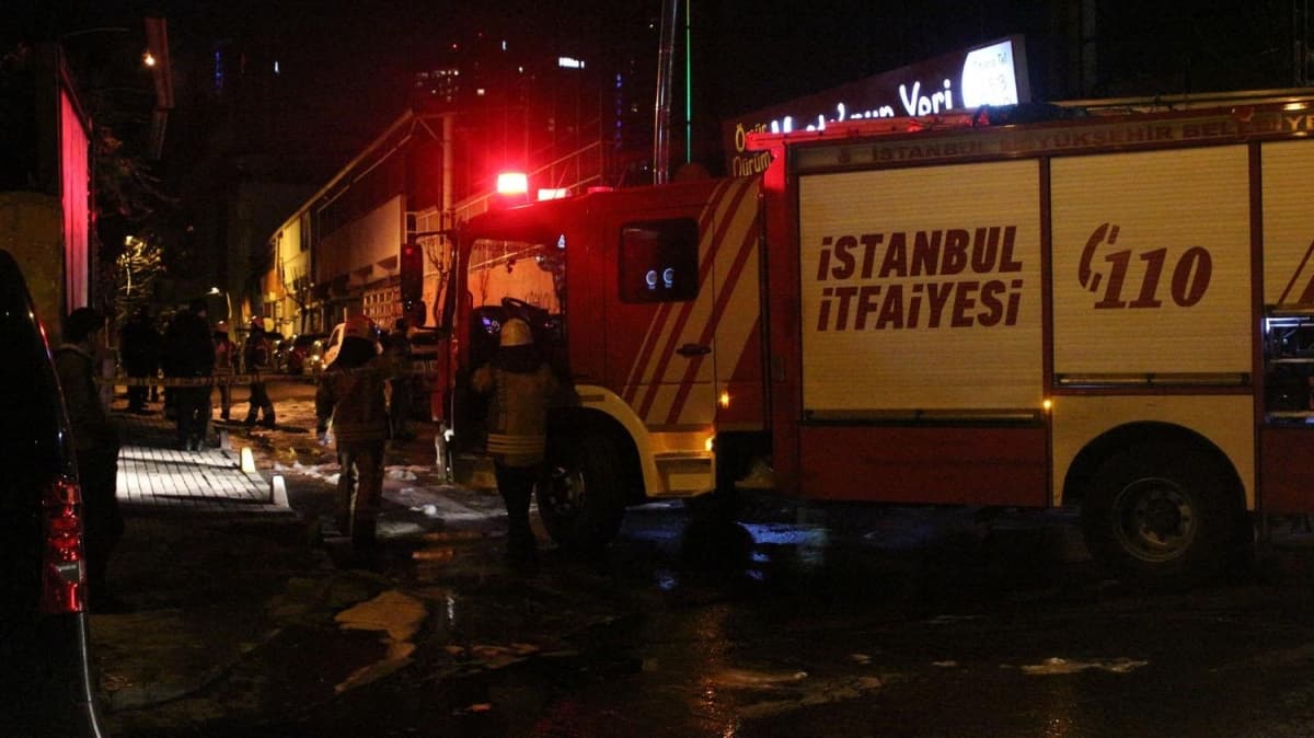 ili'de aralarn lastiklerini kesip atee verdiler   