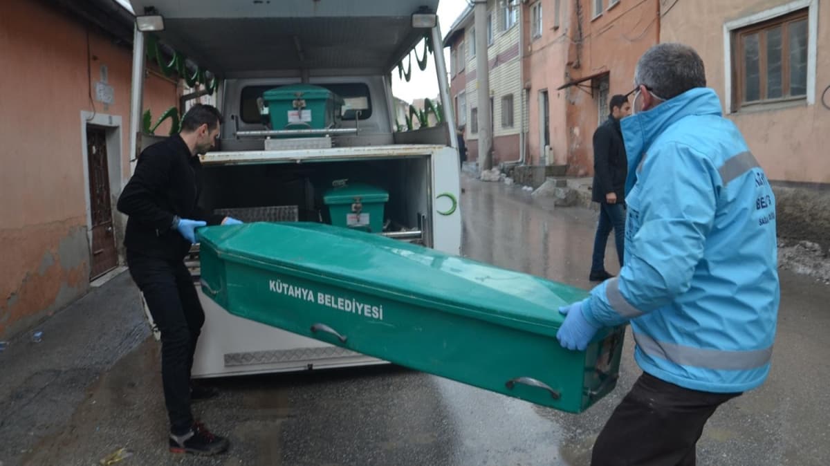 Ktahya'da bir evde rm erkek cesedi bulundu