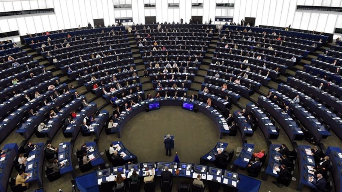 Avrupa Parlamentosu Brexit Anlamas'n onaylad