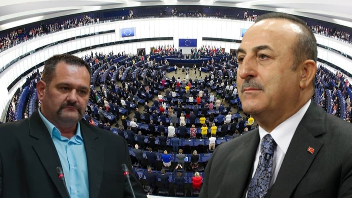 AP'de Trk bayrana alak saldrya Bakan avuolu'ndan sert tepki:  Avrupann mark, rk ocuklar hadlerini bilsin