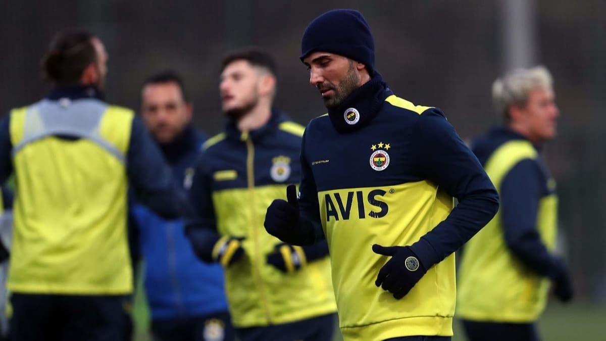 Hasan Ali Kaldrm idmann bir blmnde takmla alt