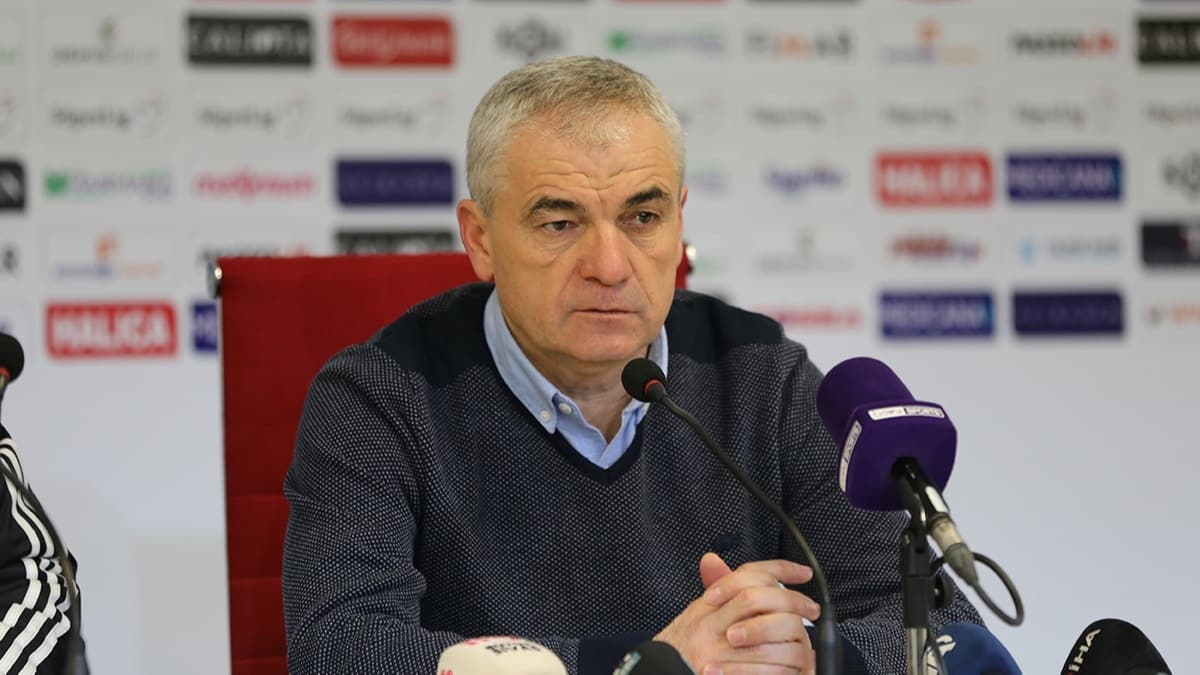 Sivasspor Teknik Direktr Rza almbay'dan fikstr tepkisi