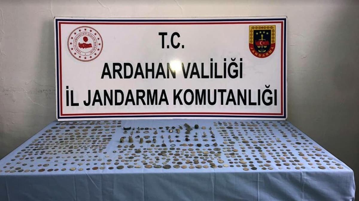 Tarihi eserler zeytin bidonundan kt