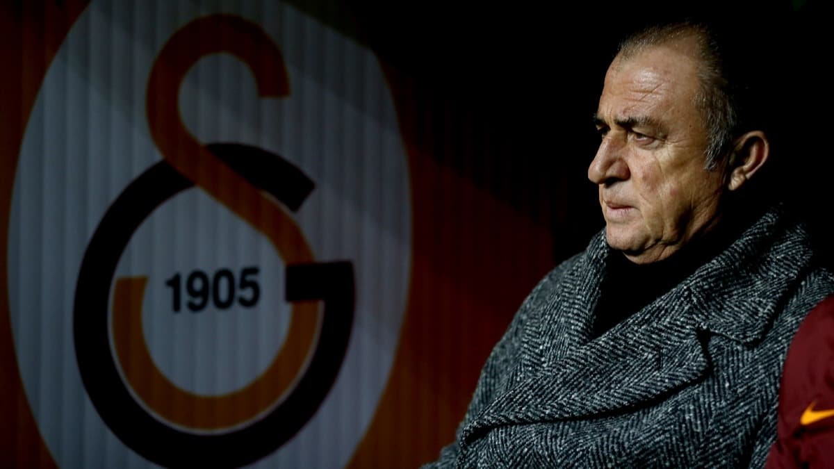 Galatasaray'da devre arasnda stoper transferi yaplamamas taraftarlar ldrtt