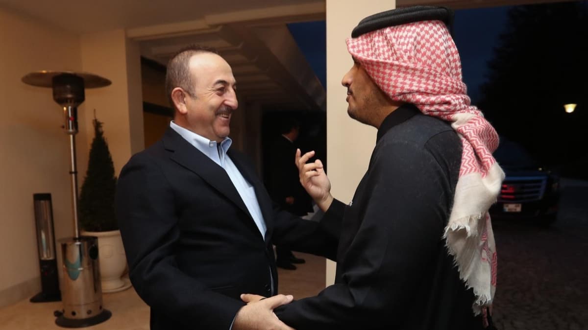 Dışişleri Bakanı Çavuşoğlu Katarlı mevkidaşını kabul etti