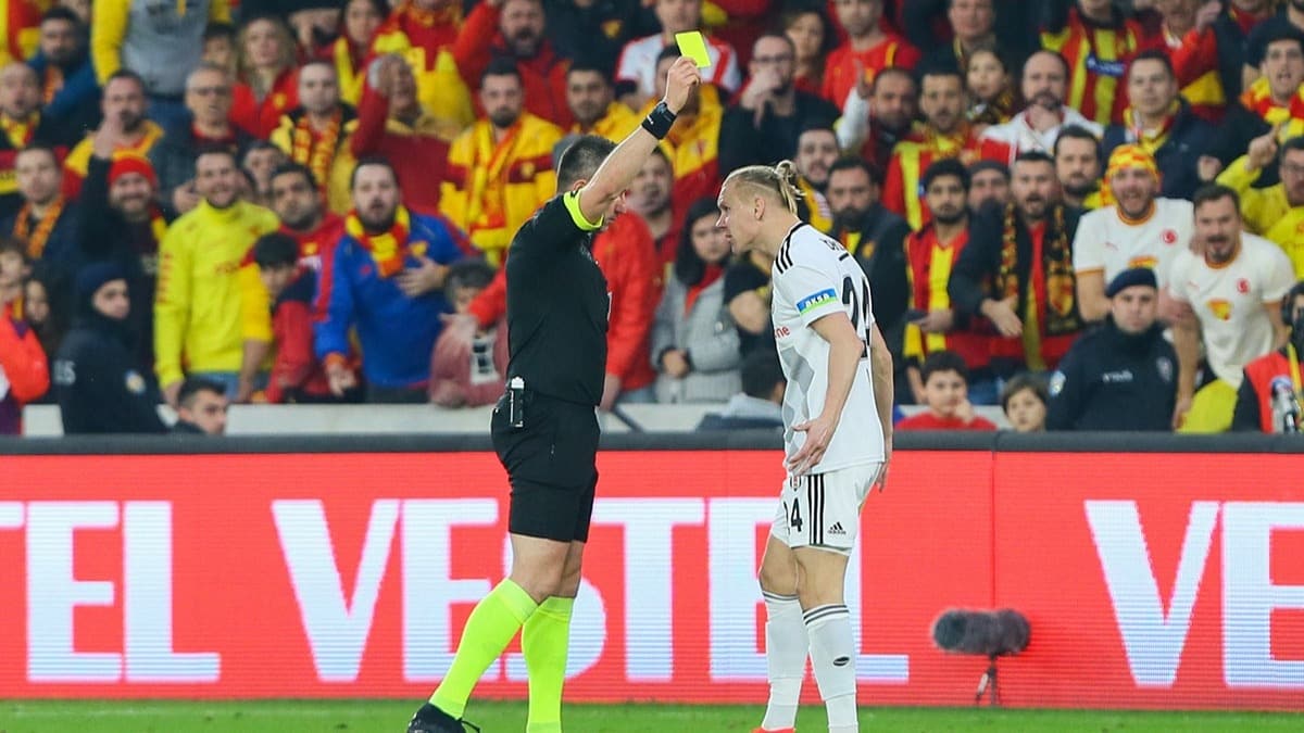 Beikta'tan IFAB'a: Grnz bekliyoruz