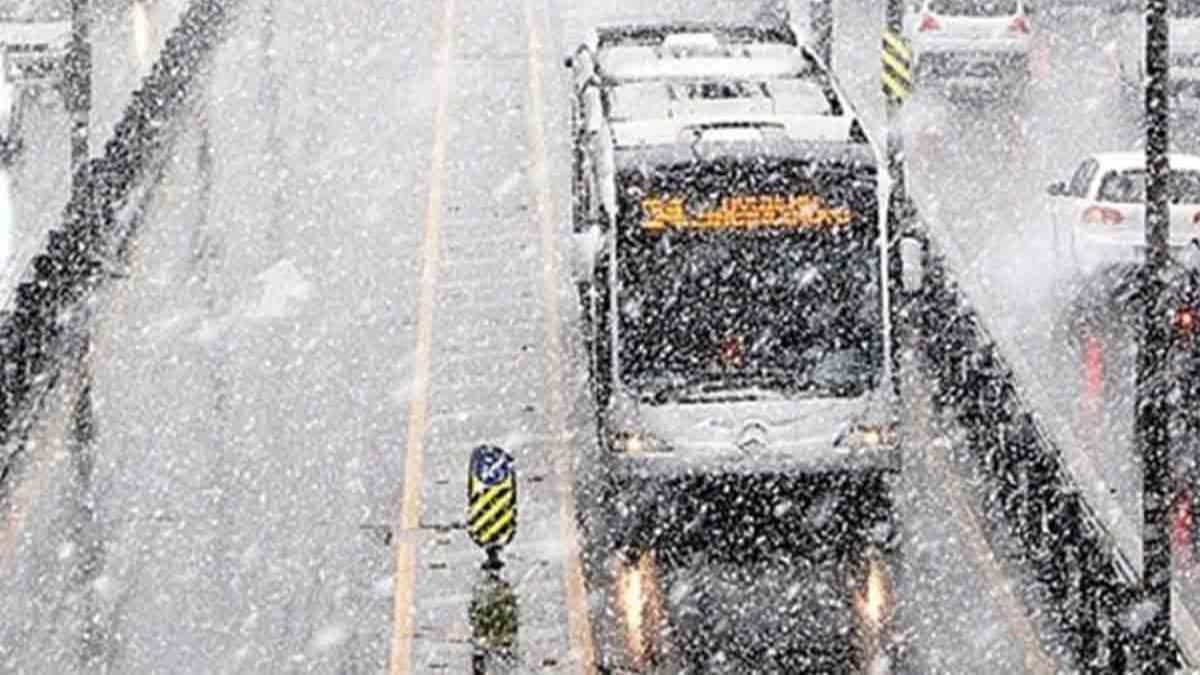 stanbul'da kar ya balad