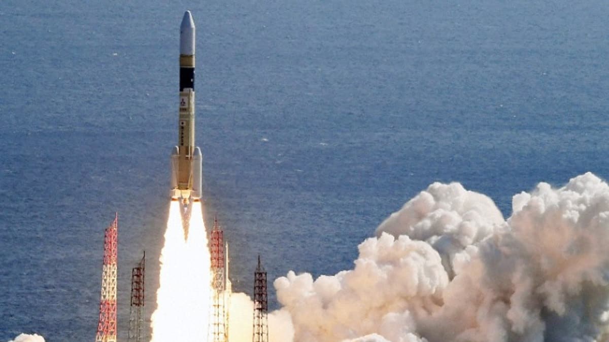 Japonya askeri istihbarat uydusu frlatt 