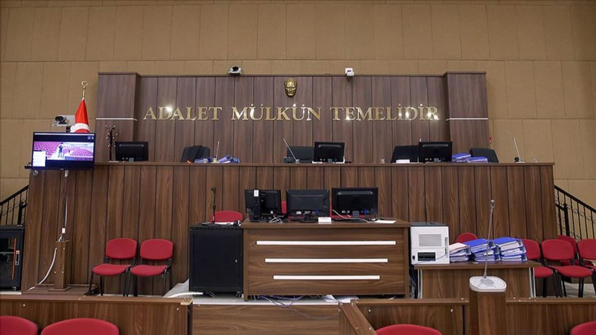 Adana'da FET'nn szde ''Glnar ile imam''na 9 yl 9 ay hapis cezas verildi