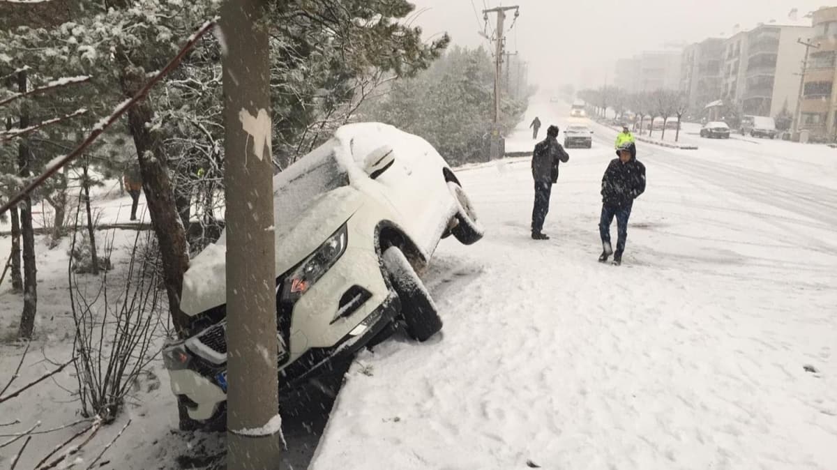 Karabk'te kar etkili oldu