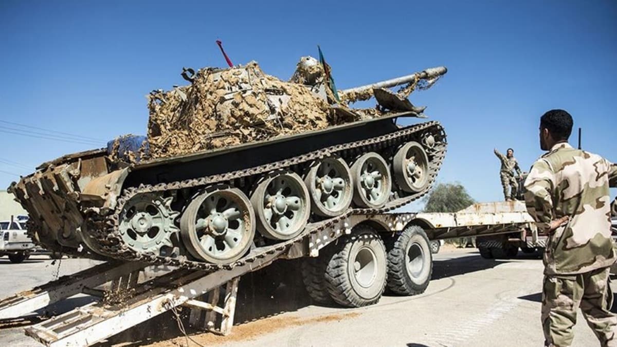 Libya'da UMH gleri BAE'ye ait zrhl aralar ele geirdi