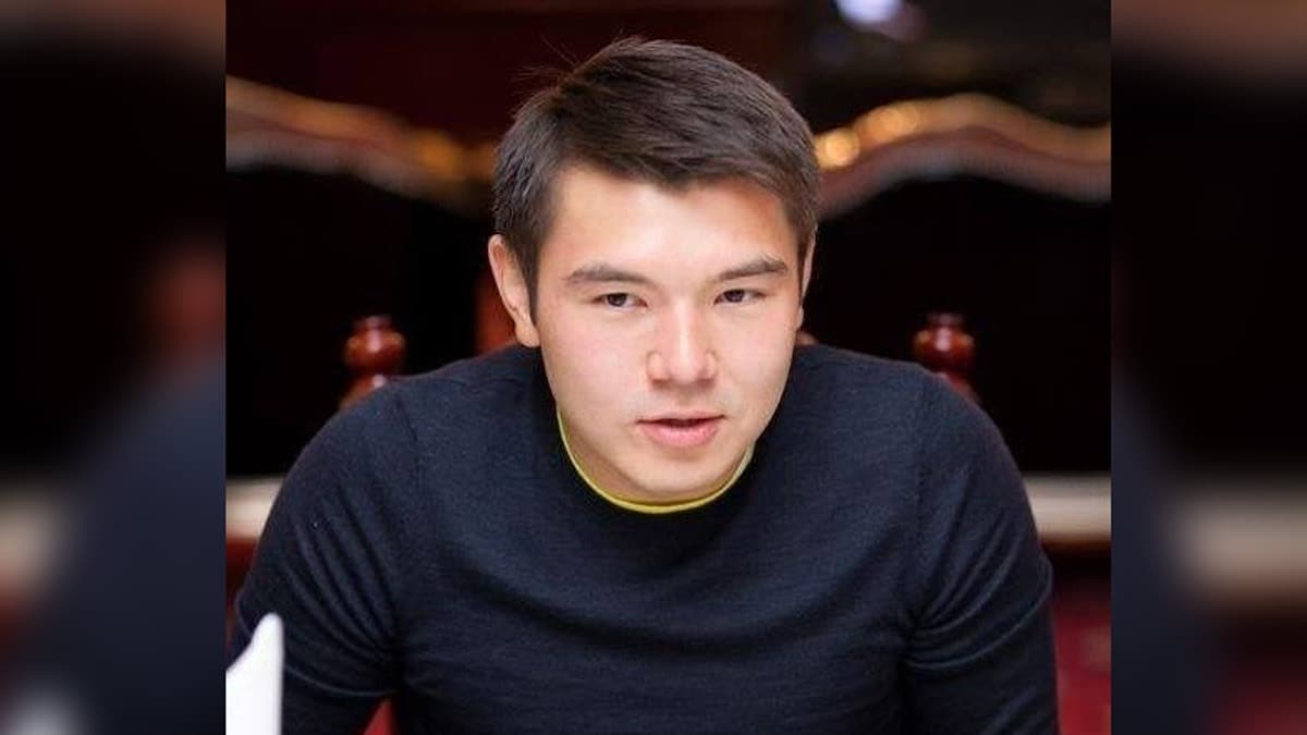 Nazarbayev'in torunu ngiltere'ye snma talebinde bulundu 