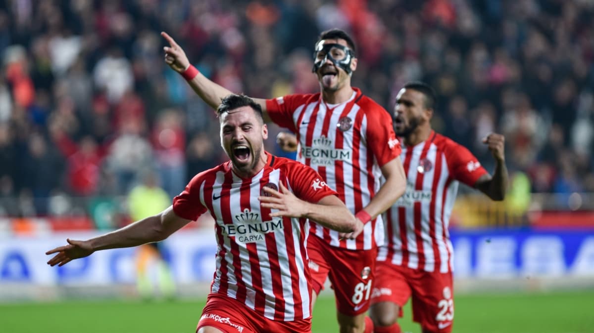 Antalya'da ikinci yar gol yamuru