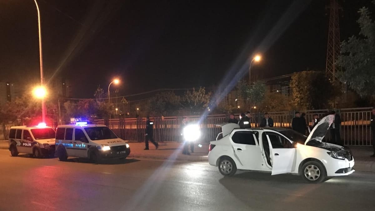 Adana'da polisten kaan pheliler kovalamaca sonucu yakaland