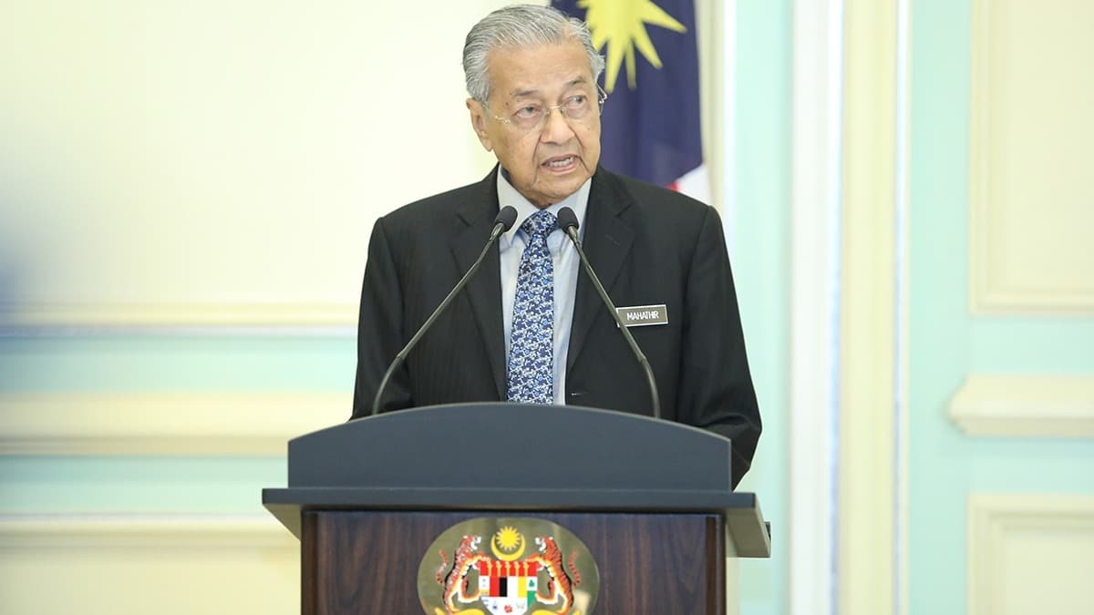 Malezya Babakan Mahathir, kasmdan sonra grevini devredeceini aklad
