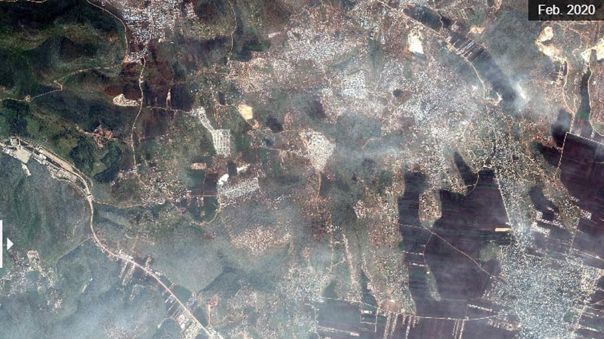 Trkiye snrndaki mlteci kamplarnn 1 yl iindeki art uydu fotoraflarna yansd