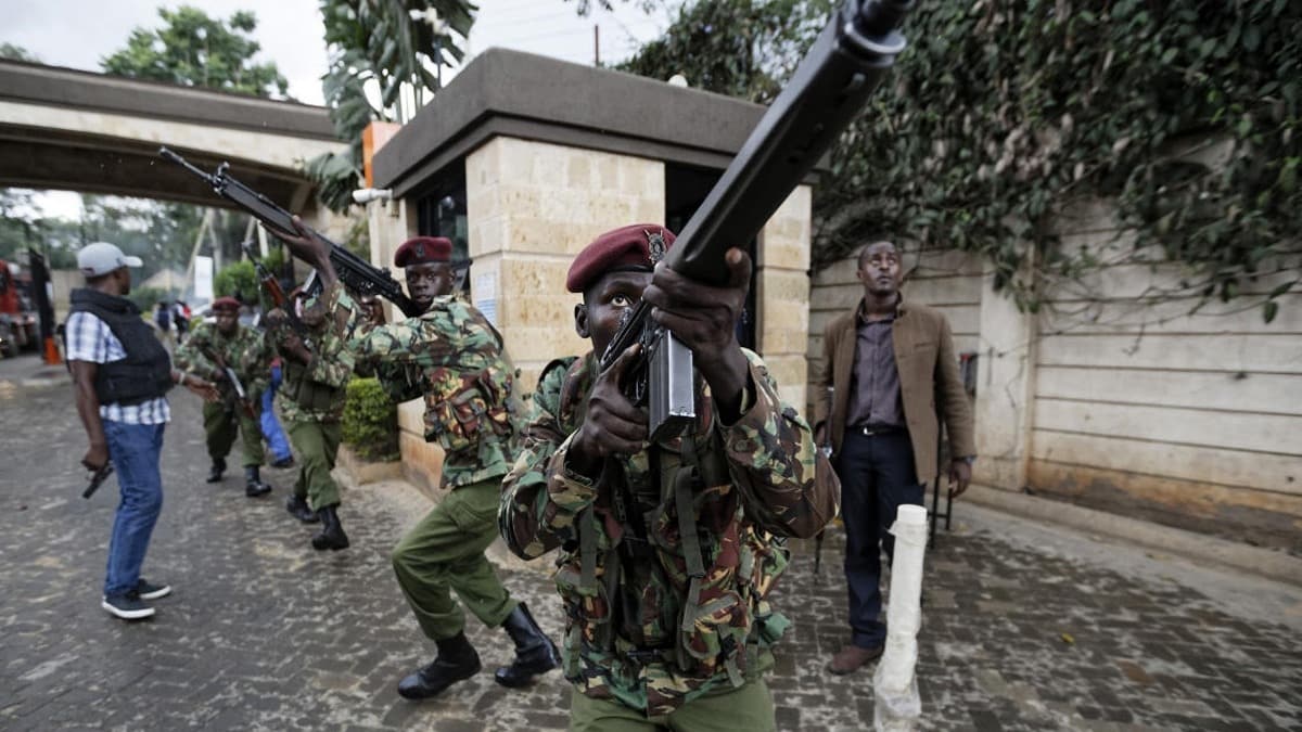 Kenya'da otobse dzenlenen silahl saldrda 3 kii ld