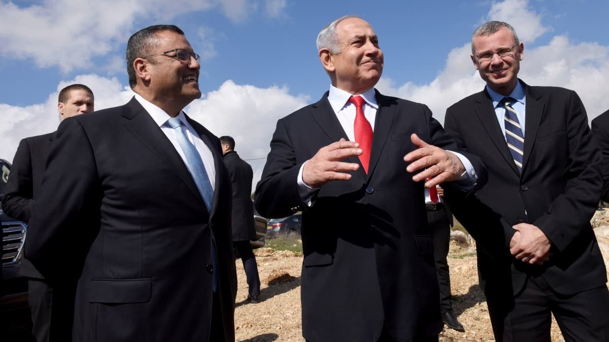 Netanyahu, Dou Kuds'e 5 binden fazla yasa d konut ina edeceklerini duyurdu 