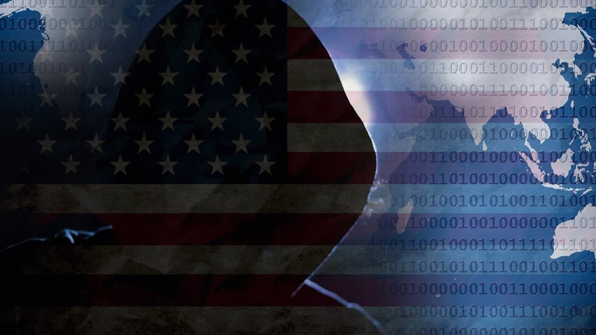 Trump'n iletiim gvenliini salayan ajansn veri tabanna szld iddia edildi 