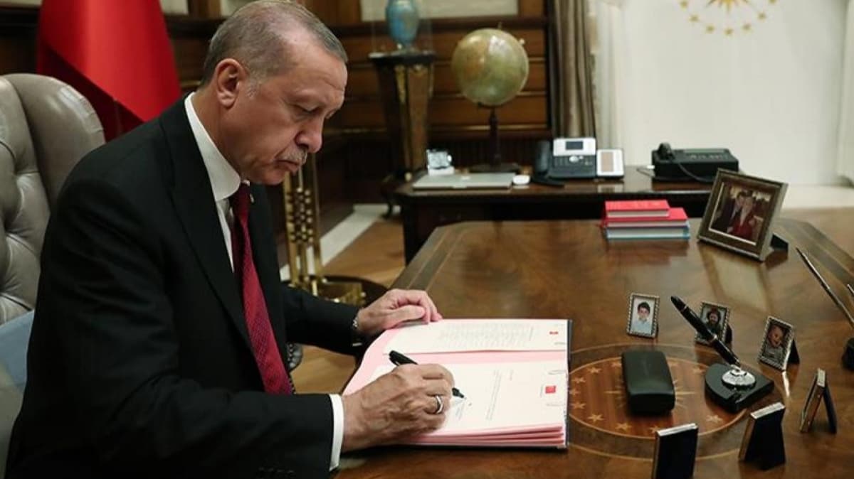 Cumhurbakan Atama kararlar Resmi Gazete'de  