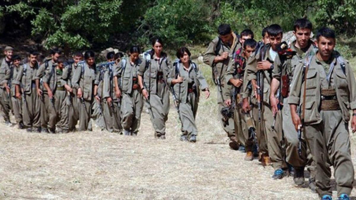 PKK ile balantlar yine gzler nne serildi: HDP'den Kobani'ye terr hatt