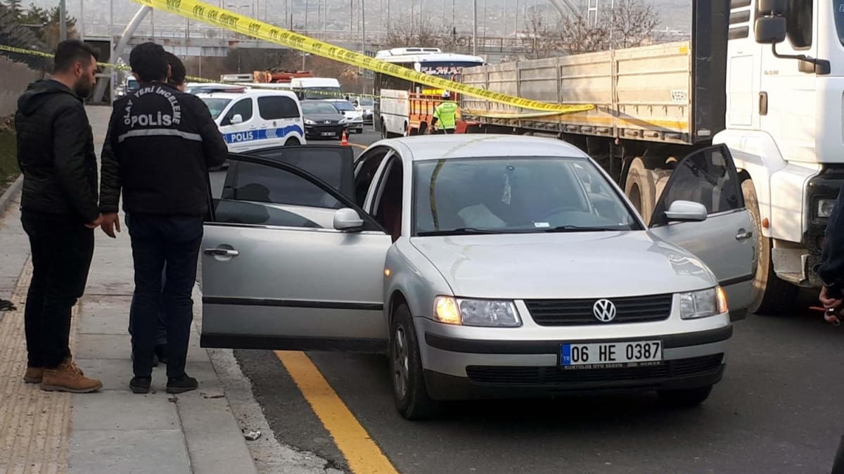 Ankara'da trafikte 'yol verme' kavgas: 1 ar yaral