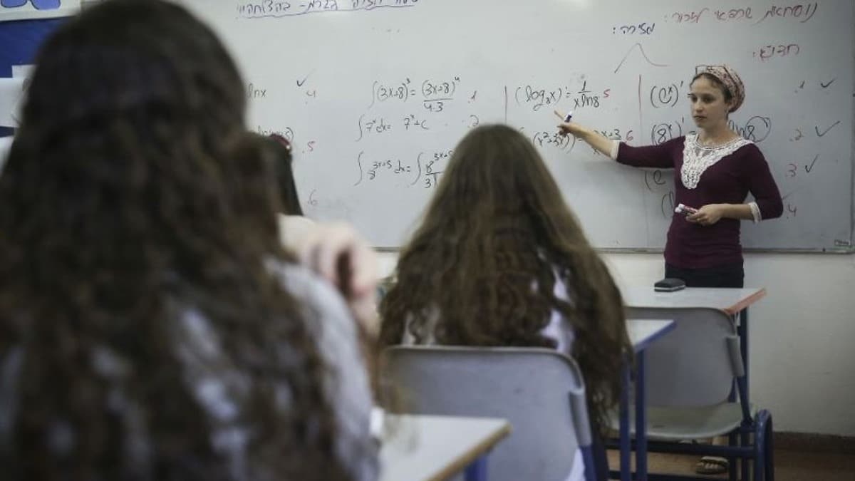 srail'de, artan gerginlik nedeniyle Gazze'ye yakn blgelerdeki okullarda eitime ara verildi 