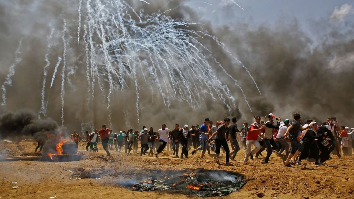 srail askerlerinin Ramallah'ta at atete 2 Filistinli yaraland