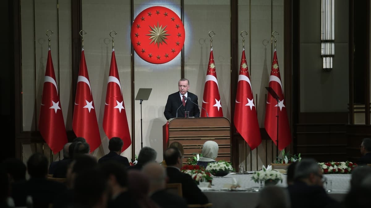 Cumhurbakan Erdoan: Bizim en byk servetimiz gen ve yetimi insan gcmzdr 