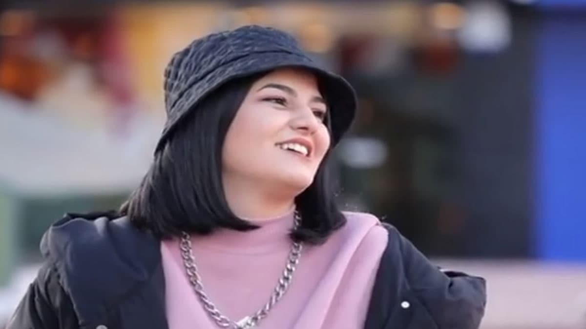 Doya Doya Moda Aydan Sar� nereli? Doya Doya Moda Aydan kimdir, ka� ya��nda?