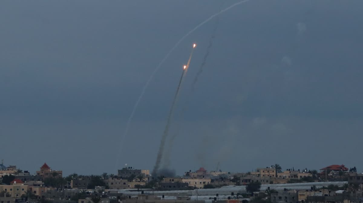 Gazze'de srail ile Filistinli gruplar arasnda atekes yrrle girdi