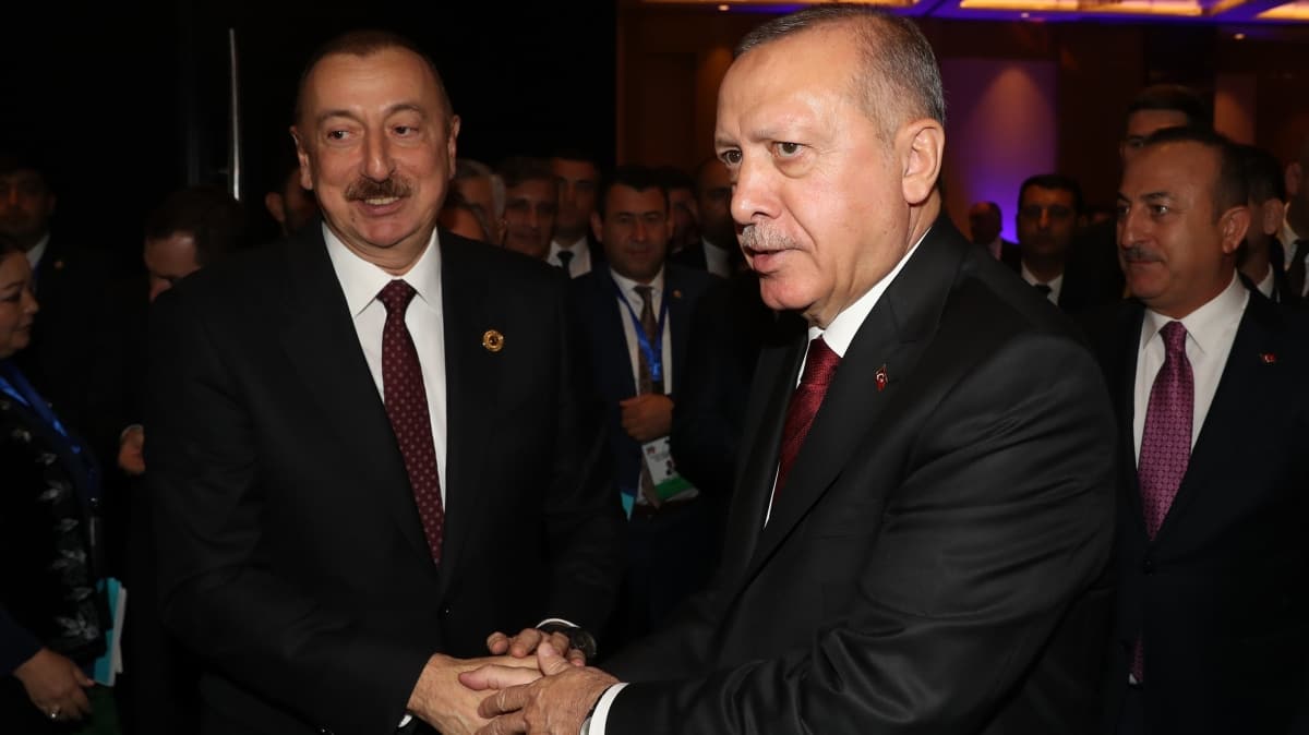 Trkiye ile Azerbaycan arasnda 15 milyar dolarlk ticaret iin yeni imzalar yolda
